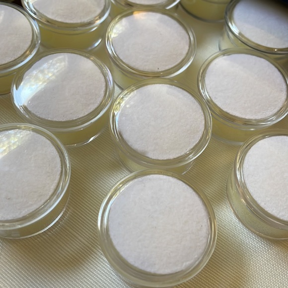 Set of 12 small clear plastic gemstone crafts storage display cases box - Picture 4 of 8